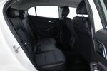 Valkoinen Maastoauto, Mercedes-Benz GLA – ERP-121, kuva 12