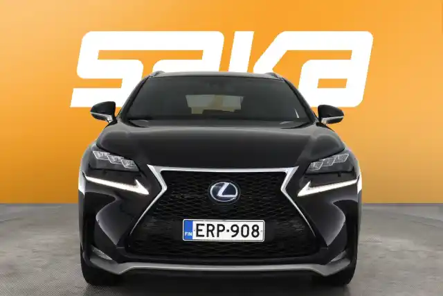 Musta Maastoauto, Lexus NX – ERP-908