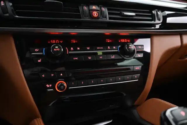 Harmaa Maastoauto, BMW X6 – ERP-947