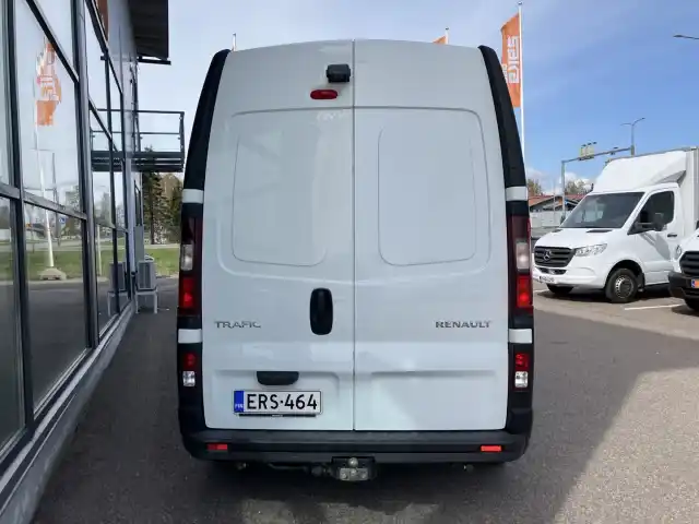 Valkoinen Pakettiauto, Renault Trafic – ERS-464