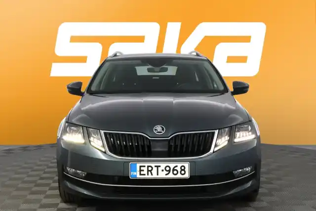 Harmaa Farmari, Skoda Octavia – ERT-968