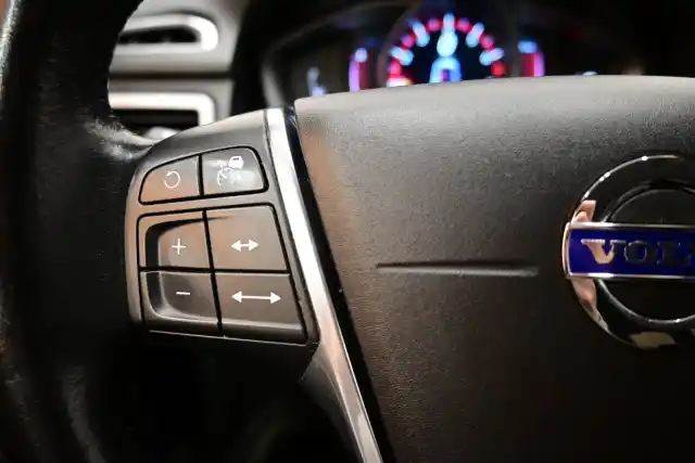 Hopea Farmari, Volvo V70 – ERV-388