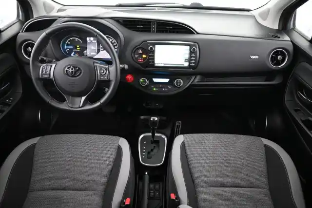 Punainen Viistoperä, Toyota Yaris – ERV-502