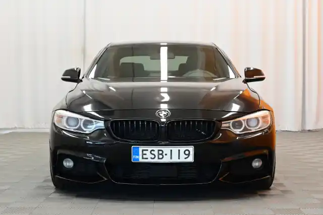 Musta Coupe, BMW 430 – ESB-119