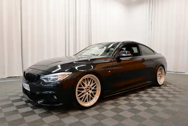 Musta Coupe, BMW 430 – ESB-119