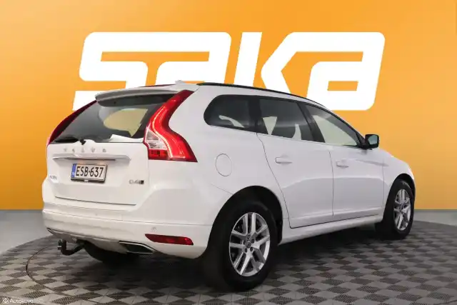 Valkoinen Maastoauto, Volvo XC60 – ESB-637