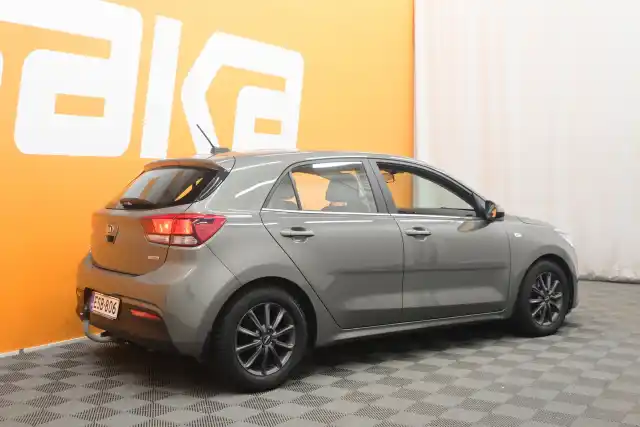 Vihreä Viistoperä, Kia Rio – ESB-806