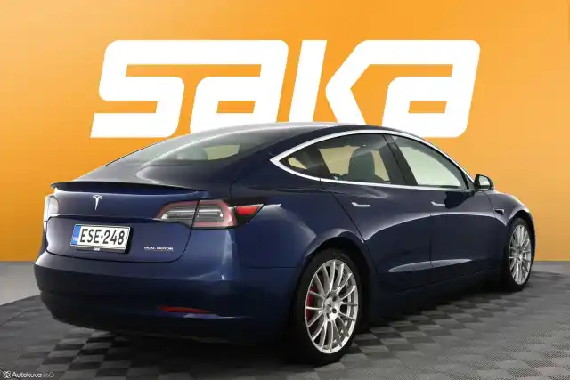 Sininen Sedan, Tesla Model 3 – ESE-248