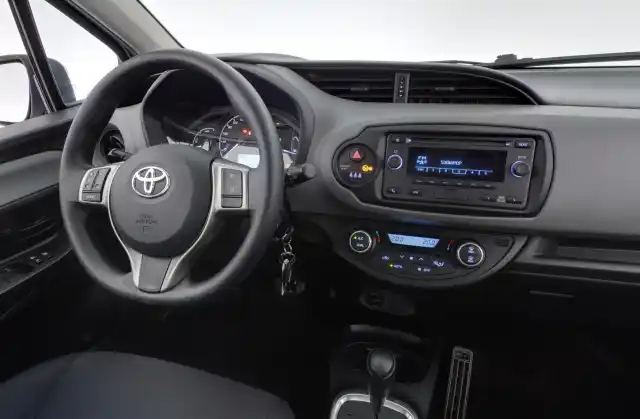 Hopea Viistoperä, Toyota Yaris – ESH-593