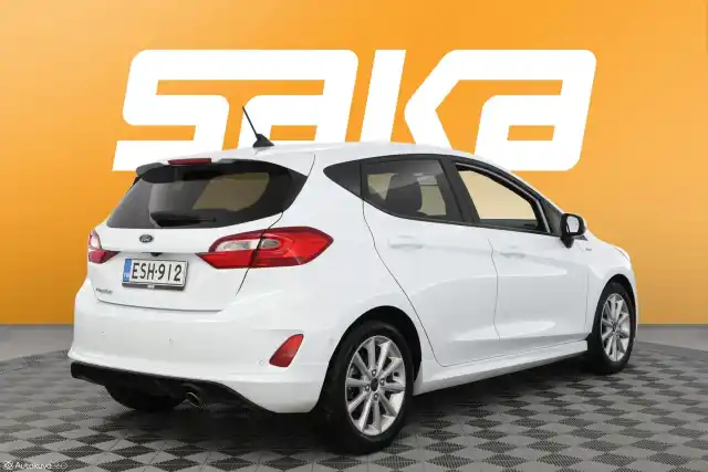 Valkoinen Viistoperä, Ford Fiesta – ESH-912