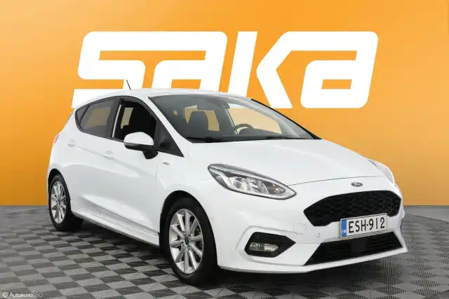 Valkoinen Viistoperä, Ford Fiesta – ESH-912