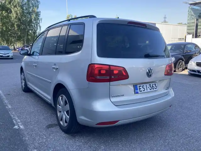 Hopea Tila-auto, Volkswagen Touran – ESI-363