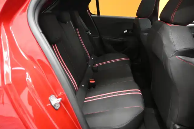 Punainen Viistoperä, Opel Corsa – ESJ-307