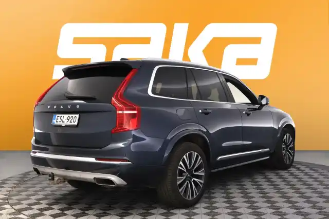 Sininen Maastoauto, Volvo XC90 – ESL-920