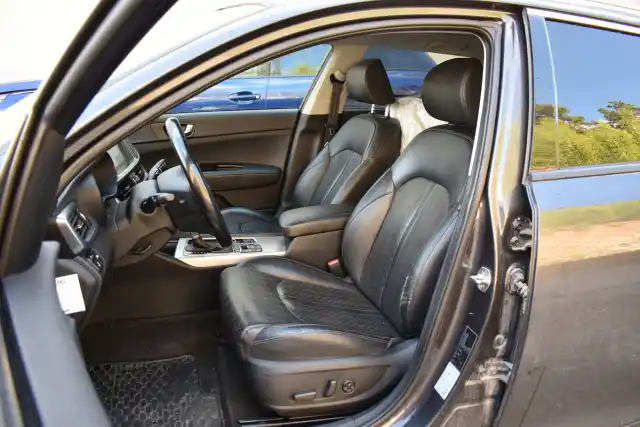 Harmaa Farmari, Kia Optima – ESM-340