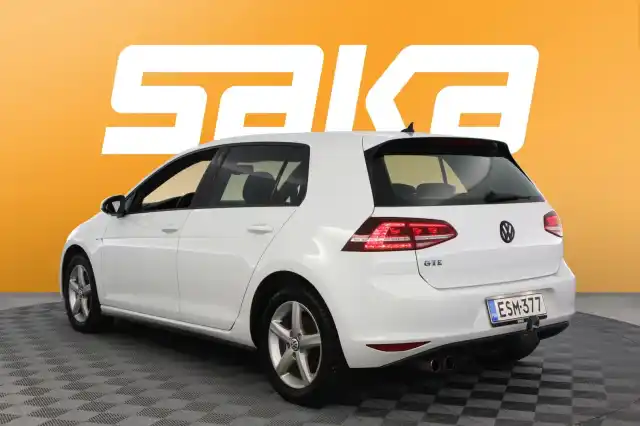 Valkoinen Viistoperä, Volkswagen Golf – ESM-377