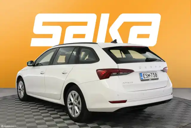 Valkoinen Farmari, Skoda Octavia – ESM-738