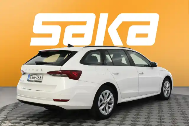 Valkoinen Farmari, Skoda Octavia – ESM-738