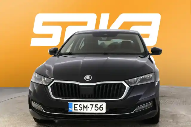 Musta Sedan, Skoda Octavia – ESM-756