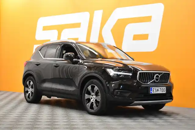 Musta Maastoauto, Volvo XC40 – ESN-700