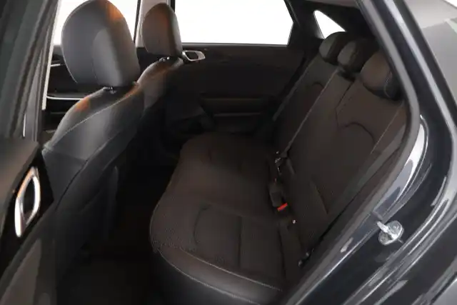 Harmaa Viistoperä, Kia Ceed – ESO-760