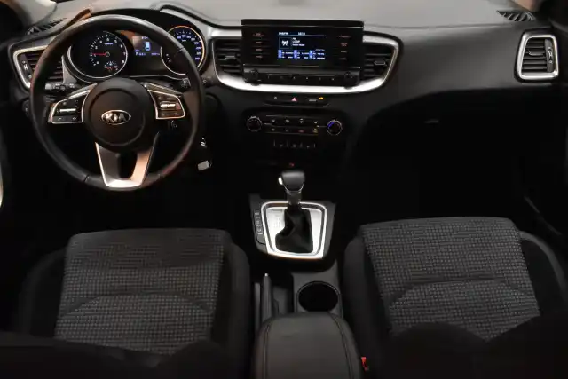 Punainen Farmari, Kia Ceed – ESP-708