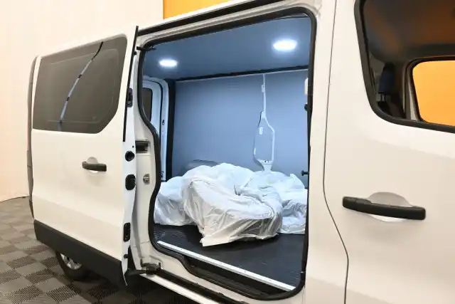 Valkoinen Pakettiauto, Renault Trafic – ESP-871