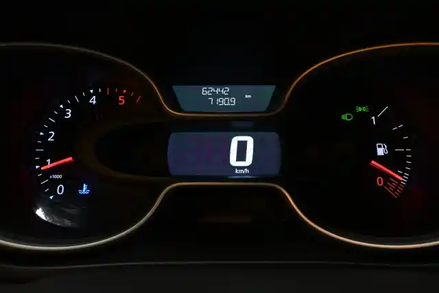 Valkoinen Pakettiauto, Renault Trafic – ESP-871