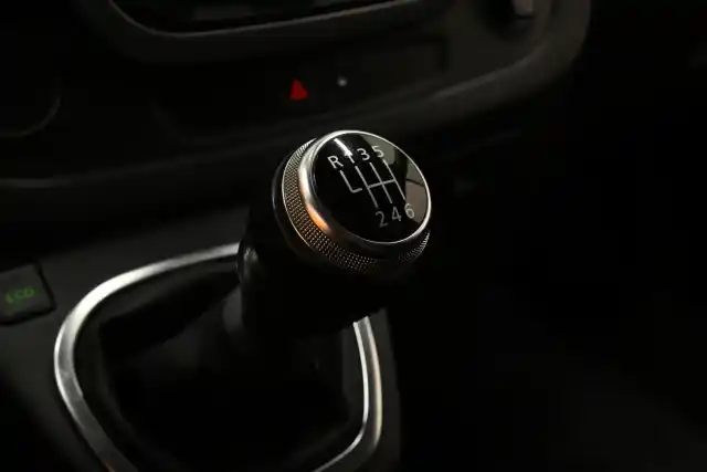 Valkoinen Pakettiauto, Renault Trafic – ESP-871
