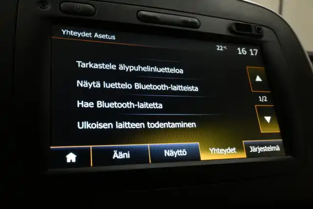 Valkoinen Pakettiauto, Renault Trafic – ESP-871