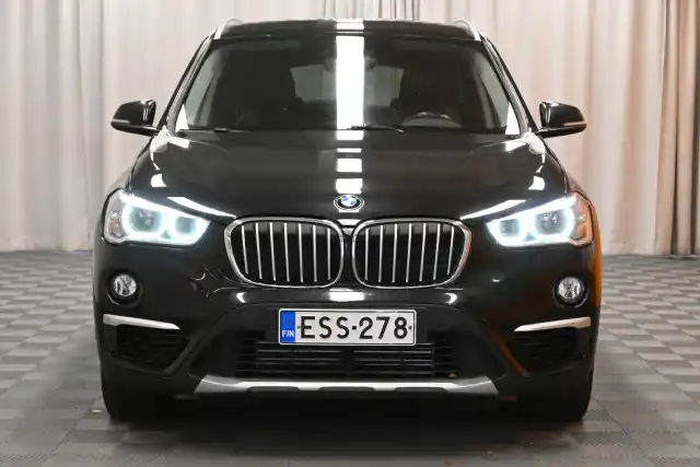 Musta Maastoauto, BMW X1 – ESS-278