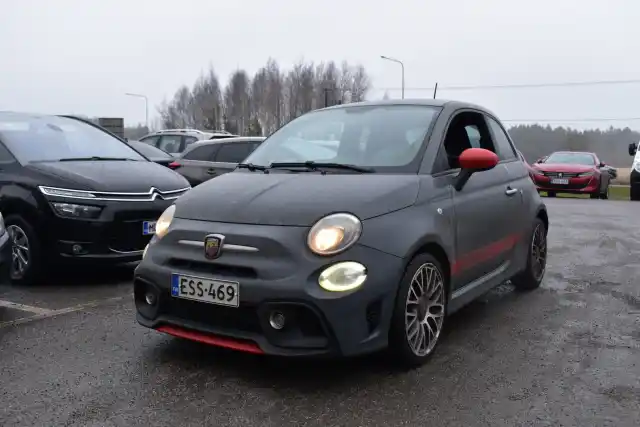 Harmaa Viistoperä, FIAT ABARTH 500 – ESS-469