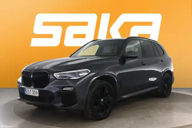 Harmaa Maastoauto, BMW X5 – EST-359