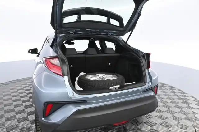 Hopea Maastoauto, Toyota C-HR – EST-786