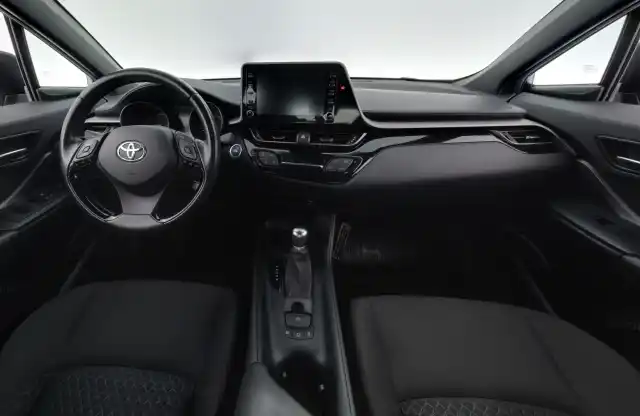 Hopea Maastoauto, Toyota C-HR – EST-786