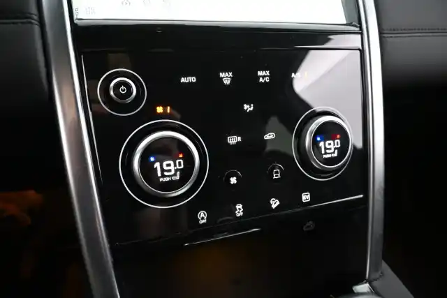 Harmaa Maastoauto, Land Rover Discovery Sport – ESU-449