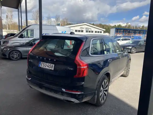 Musta Maastoauto, Volvo XC90 – ESU-458