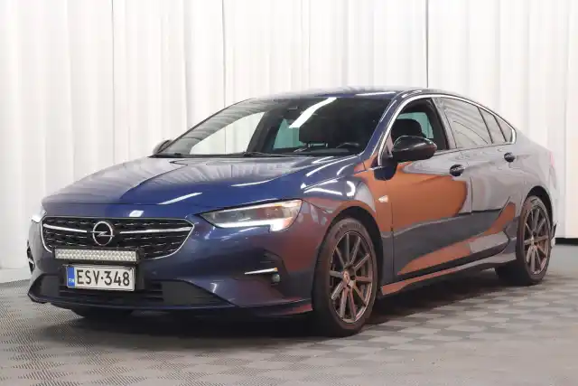 Sininen Viistoperä, Opel Insignia – ESV-348