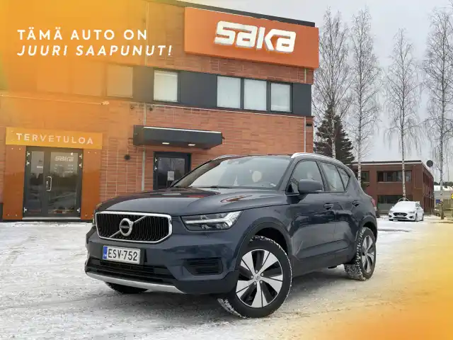 Sininen Maastoauto, Volvo XC40 – ESV-752