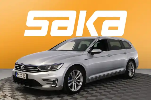 Hopea Farmari, Volkswagen Passat – ESX-205