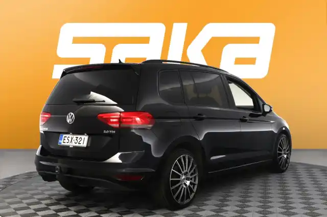 Musta Tila-auto, Volkswagen Touran – ESX-321