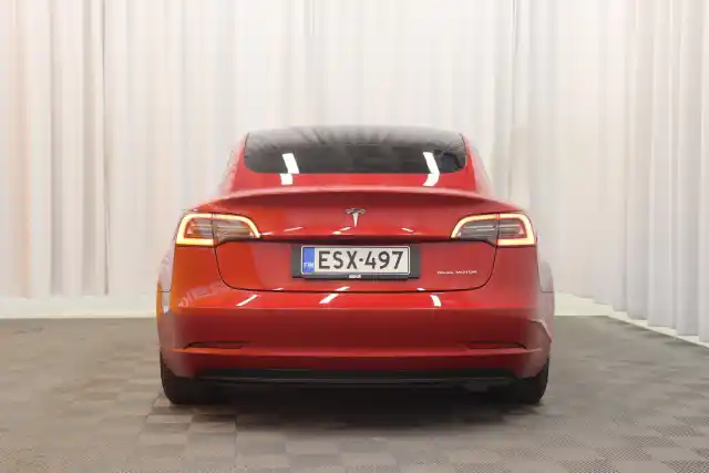 Punainen Sedan, Tesla Model 3 – ESX-497