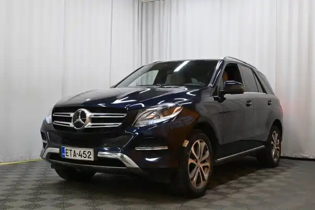 Sininen Farmari, Mercedes-Benz GLE – ETA-452