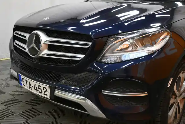 Sininen Farmari, Mercedes-Benz GLE – ETA-452