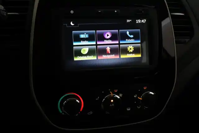 Harmaa Viistoperä, Renault Captur – ETB-923