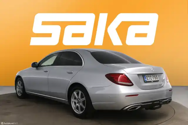 Hopea Sedan, Mercedes-Benz E – ETC-755