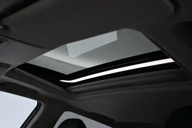 Harmaa Maastoauto, Mitsubishi Outlander PHEV – ETC-758