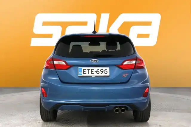 Sininen Viistoperä, Ford Fiesta – ETE-695