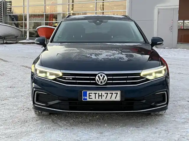 Sininen Farmari, Volkswagen Passat – ETH-777