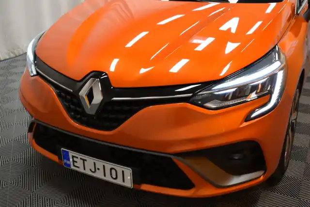 Oranssi Viistoperä, Renault Clio – ETJ-101